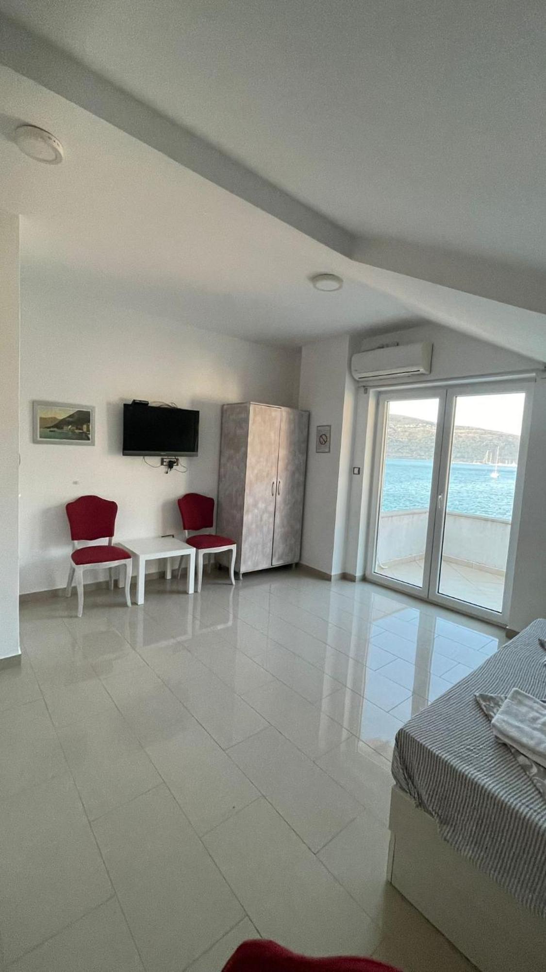 Apartments Villa Danilovic Herceg Novi Esterno foto