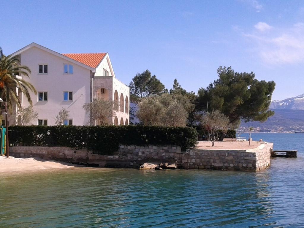 Apartments Villa Danilovic Herceg Novi Esterno foto